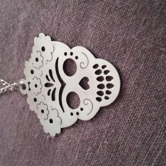 Sterling silver Halloween!!!  Sugar skull Day of dead skull necklace - Picture 11 of 11